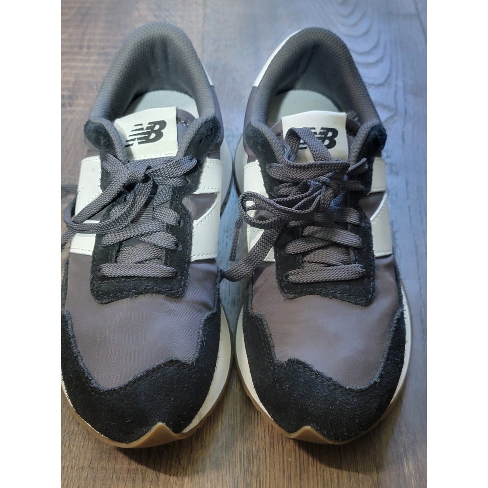 New Balance 237 Gray Black White Casual‎ Athletic Shoes Sneakers Womens US 6